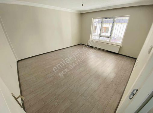 BCK GAYRİMENKUL'DEN ERDİNÇ CADDESİ ÜZERİ 2+1 Y.GİRİŞ DAİRE