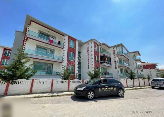 AFYON ÜÇOK EMLAKTAN MAREŞAL SATILIK SIFIR AYARINDA 3+1 DAİRE