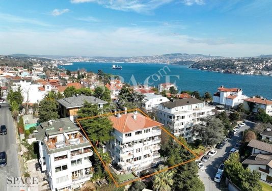 EMİRGAN'DA BOĞAZ MANZARALI 9 DAİRELİ SATILIK APARTMAN