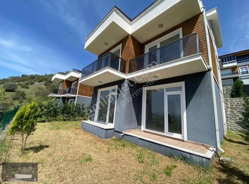 GEYVE,MUHTEŞEM MANZARA 226m2 4+1 TRIPLEX