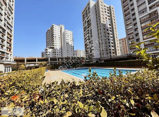 Elit Life Residence'de Full Deniz Ve Göl Manzaralı 3+1