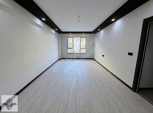 ZAFER MAH. MUHTARLIK YAKINI EBEVEYN BANYOLU 3+1 SATILIK DAİRE