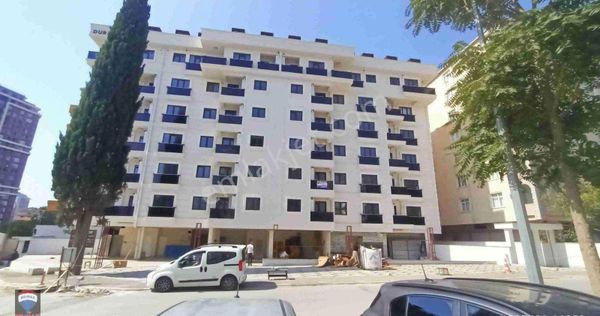 KARTAL ORHANTEPE'DE BALKONLU  SATILIK SIFIR 2+1 DAİRE