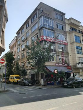  AKDENİZ CADDESİ ÜZERİNDE KİRALIK GENİŞ İŞYERİ!