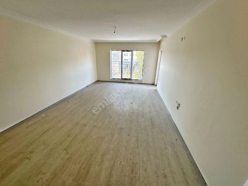  BOSTANCIK MAHALLESİ ÇATAK CADDESİ YAKININDA ARA KATTA ÖN CEPHEDE 3+1 KİRALIK DAİRE