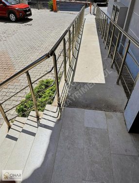 Menderes merkezde 150 m2 geniş satılık daire