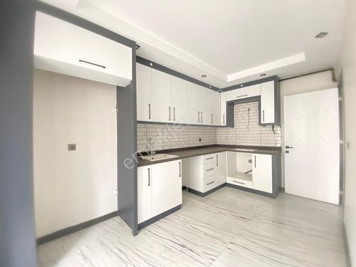  Denizli İstiklal'de 2+1 120 m2 Arakat Lüks Satılık Daireler