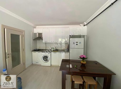 Zirve Yapıdan 1+1 Doga Manzaralı Sıfır Ayarında Daire