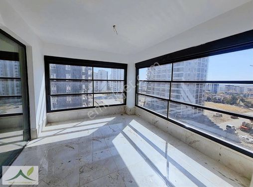 ANKARA POLATLI ŞEHİTLİK MAH.FULL YAPILI 4+1 SATILIK DAİRE