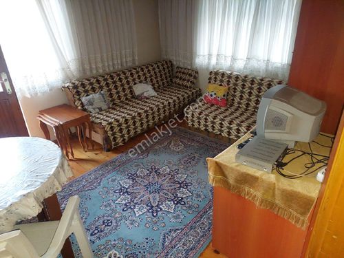 Rize çarşı mahallesi eşyalı kiralık daire kat 3