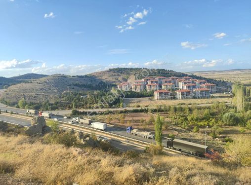 Afyon-uşak Yolu Özdilek-afium Avm. Yakın 1.798m² Fırsat Tarla