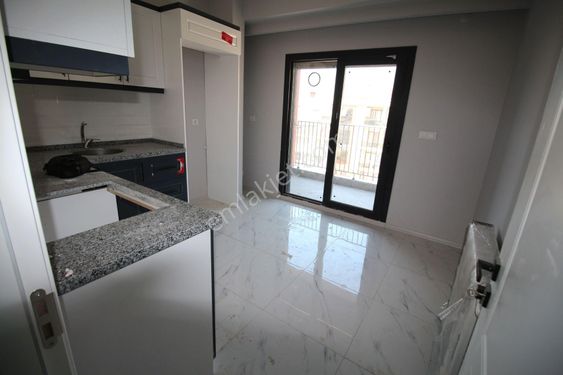  ARGA'DAN BUCA HEYKEL YAKINI SIFIR 2+1 SATILIK DAİRE.