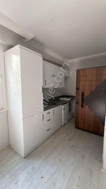 100.YILDA İSKANLI AZ KATLI 1+1 SATILIK DAİRE