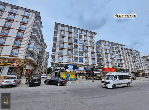 AFYON ÜÇOK EMLAKTAN HARBİŞTE SATILIK 3+1 GENİŞ DAİRE