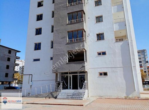 REMAX SÖZ DEN BAĞDAT CADDESİNDE SIFIR 4+1 DAİRE