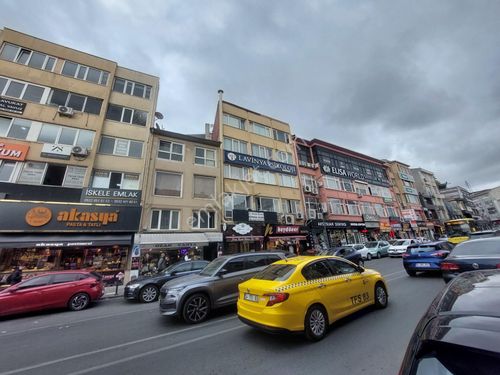  ÜSKÜDAR MERKEZDE DEVREN KİRALIK OFİS