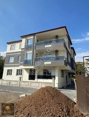 MUHTEŞEM LOKASYON ÇEVRE YOLUNA SIFIR AVM YAKIN SATILIK 2+1 DAİRE