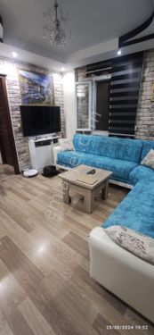 BAHÇEŞEHİRDE AZ KATLI İSKANLI 2+1 FIRSAT DAİRE