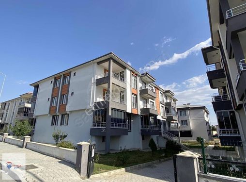 REMAX/DAN HASTANE YAKINI CADDE ÜSTÜ 150 M2 3+1 SATILIK DAİRE