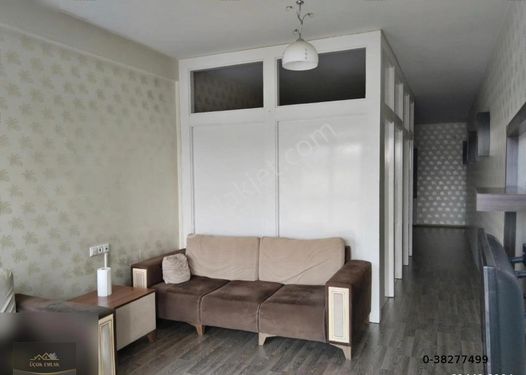 AFYON ÜÇOK EMLAKTAN AMBARYOLUNDA 2+1 EŞYALI KİRALIK DAİRE