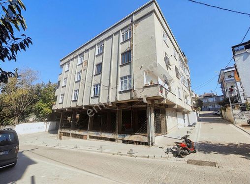 Emlakgo Küçükçekmece Kanarya Mah. 350m2 Kiralık İşyeri