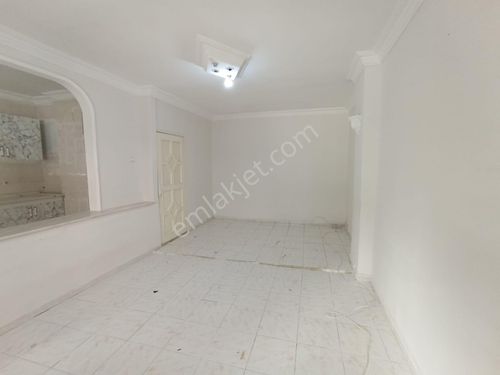  RW MEF' DEN CUMHURİYET MH YATIRIMLIK 2+1 SATILIK DAİRE