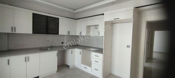 ATAŞEHİR MAHALLESİNDE SIFIR ULTRA LÜKS SATILIK 2+1 DAİRE