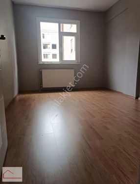 SOMEMLAKTAN YALI MH 2.KAT 140M2 3+1 TEMİZ KİRALİK DAİRE