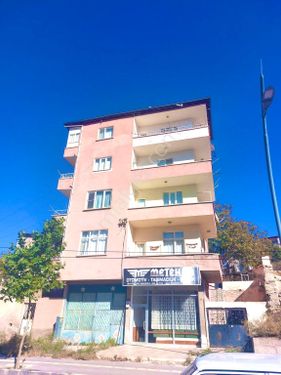 Yurtiçi Gayrimenkul'den Sakarya Caddesi Üzeri 3+1 Masrafsız Daire