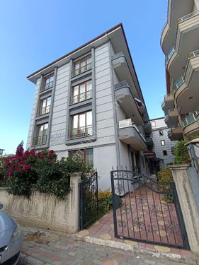 İSMETPAŞA'DA SATILIK 2+1 ARA KAT DAİRE