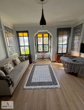 BALAT MERKEZDE FULL EŞYALI 1+1 DAİRE