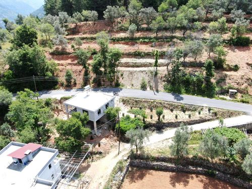  ALANYA TÜRKTAŞ MAHALLESİNDE SATILIK MÜSTAKİL EV VE ARSA