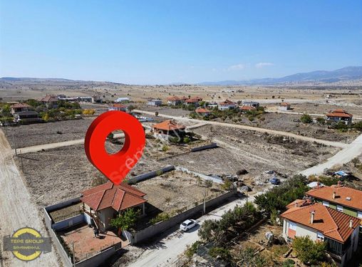 Bozova'da 980 M2 Arsa İçerisinde Satılık Müstakil Ev