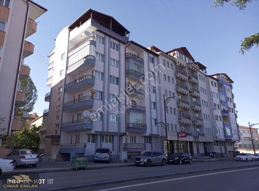 ÇINAR EMLAK'TAN DÖRT EYLÜL'DE ANA CADDE ÜZERİ SATILIK 4+1 DAİRE