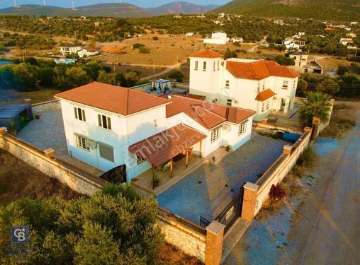 Doğanın Kalbinde Lüks Yaşam: Didim Yeşiltepe'de Havuzlu Villa