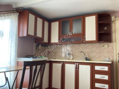  4- ŞEKER EMLAKTAN 2+1-80m²  İLÇE MERKEZİNDE KİRALIK EŞYALI DAİRE