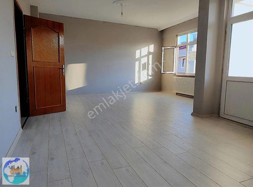 SANCAKTEPE ATATÜRK MAH 3+1 KİRALİK DAİRE 3KAT