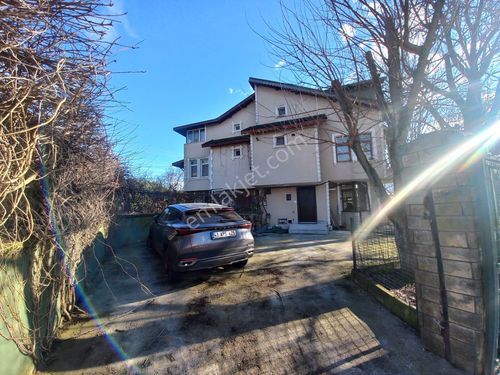 Eskidjiden Kartepe Arslanbeyde Bahçeli Müstakil Home Ofis Villa