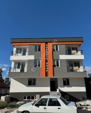 İnal Emlaktan Merkezi Konumda Satılık 1+1 55m2 Sıfır Apartlar