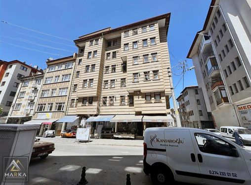 MARKA'dan SAMANPAZARI CADDE ÜZERİ GÜNEY CEPHE ASANSÖRLÜ 3+1DAİRE