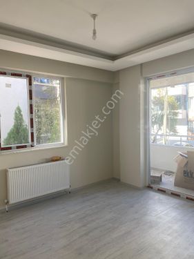 SATILIK 2+1 DAİRE 1.KAT 2.350.000 TL KARAMANLI MAH. 