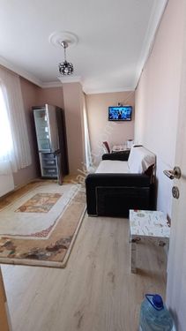 acil kiralık full eşyalı 1+1 kiralık ara kat feriha öz hastanesi yani metroya 10 dakika asansörlü