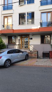 ACİLL KİRALIK 2+1ARA KATLÜCS DAİRE FERİHA ÖZ HASTANESİNİN HEMEN YANİ METROYA 5 DAKİKA 2NCİ JAY 90M2 