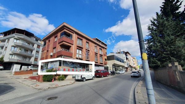 Üsküdar Kısıklı Ferah cad Köşe Dükkan Metro Yakın Ent@ Eml@k