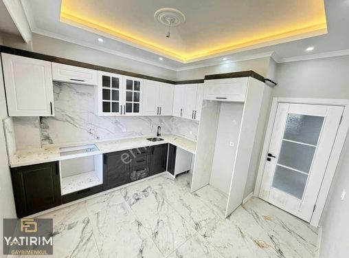 DARICA TUZLA CAD YAKINI LÜX ASANSÖRLÜ 2+1 95 M² 1.KAT DAİRE