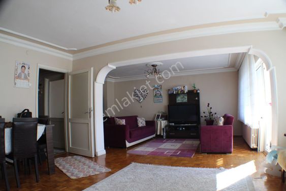  BURSA SETBAŞI KURTOĞLU MAHALLESİNDE 3+1 120 m2 3.ARA KAT DAİRE SATILIK