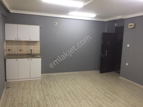 ŞİRİNEVLERDE CADDE ÜZERİ 1+1 KİRALIK OFİS -AKTİF GAYRİMENKUL-