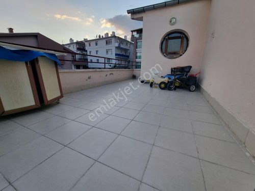 ÇAĞLAYAN'DA 245M2 4+1 AÇIK TERAS FULL YAPILI BALKONLU YALITIMLI SALON BAĞIMSIZ SATILIK DUBLEKS