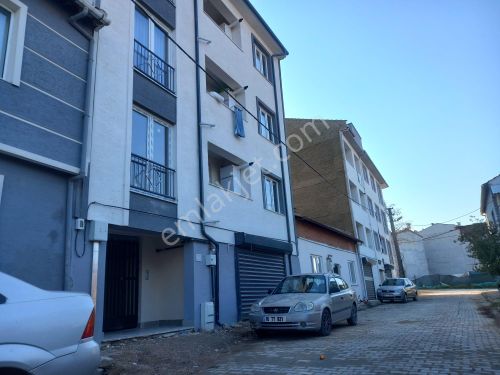  ROMA' dan YENİCE KÖY MAH. de SATILIK DAİRE