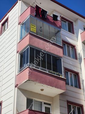 KUVAİMİLLİYEDE KÜDÜS CAMİİ YAKININDA SATILIK MÜKEMMEL 3+1 ARAKAT  DAİRE 